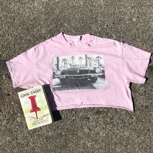 🎂 Rue21 pink cropped graphic tee size Large 🎂